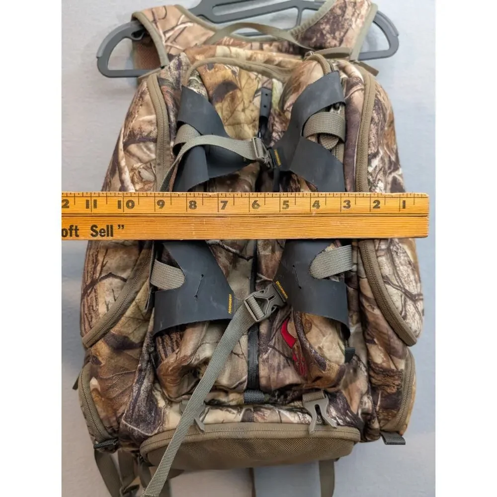 BADLANDS Camouflage Ultra Day Hunting Backpack, Bow Hunting Pack